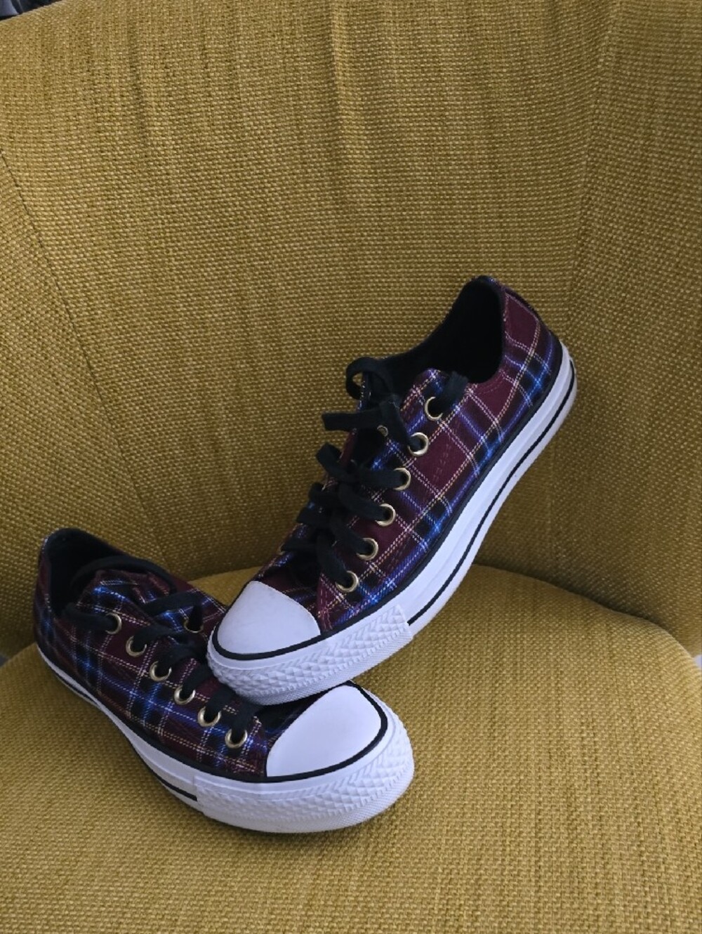Converse Plaid Low Top Sneakers in Burgundy, Blue, Black - Picture 5 of 8